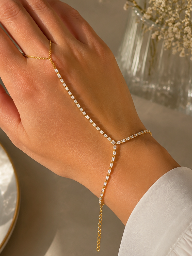 Isla Hand Chain